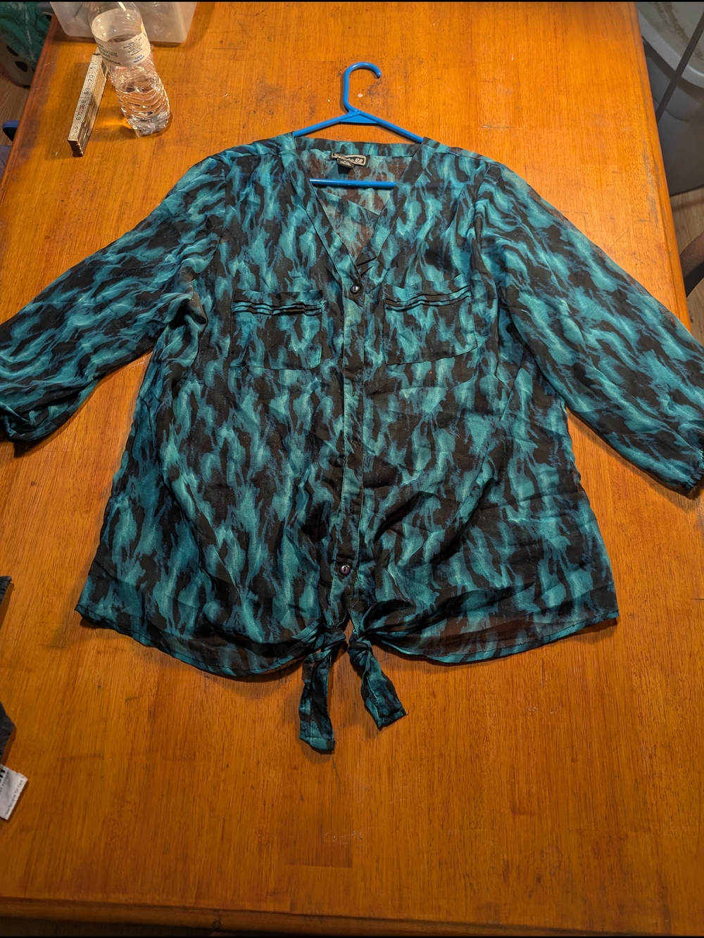 Women’s Teal & Black Tie-Front Blouse